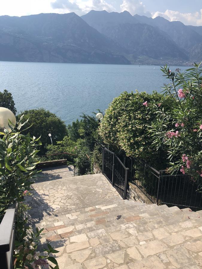 Apartment Windows On The Lake Malcesine Zewnętrze zdjęcie